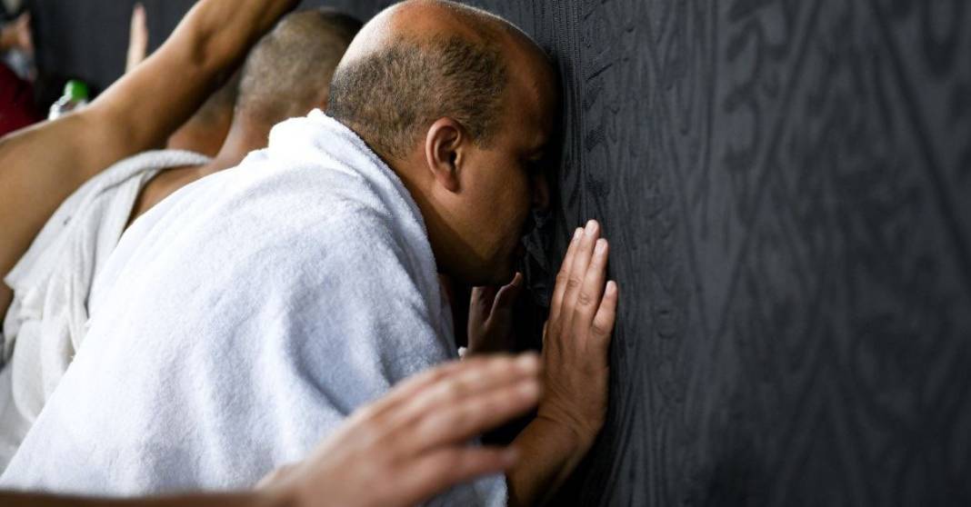 2.5 yılın ardından bir ilk: Kâbe'deki bariyerler kalktı 5